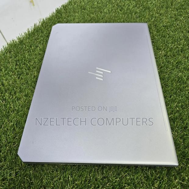 Laptop HP ZBook Studio 16GB Intel Core I7 SSD 512GB - thumbnail 3