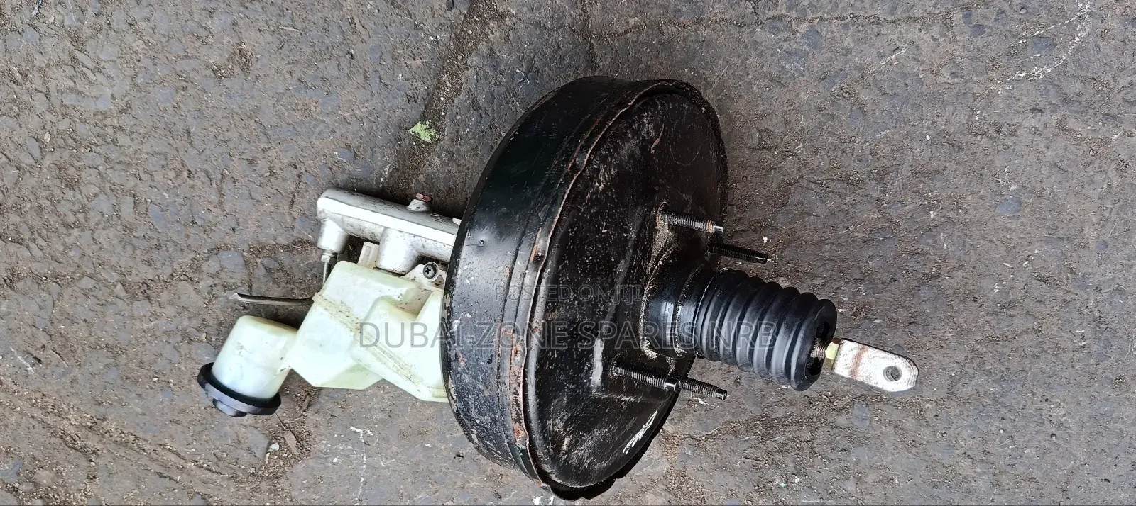 Probox, Ractis, Sienta, Brake Master Cylinder and Booster.