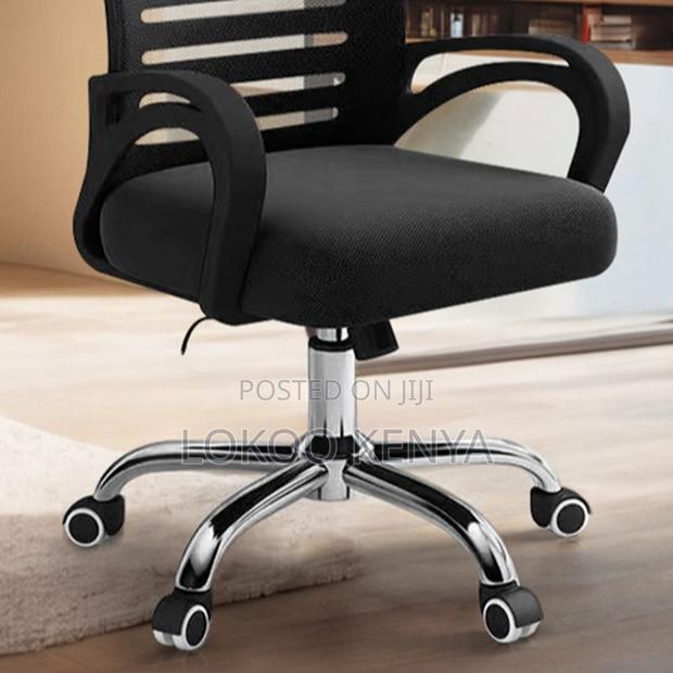 Office Chair: Ergonomic Study Chair With Fixed Arms - thumbnail 2
