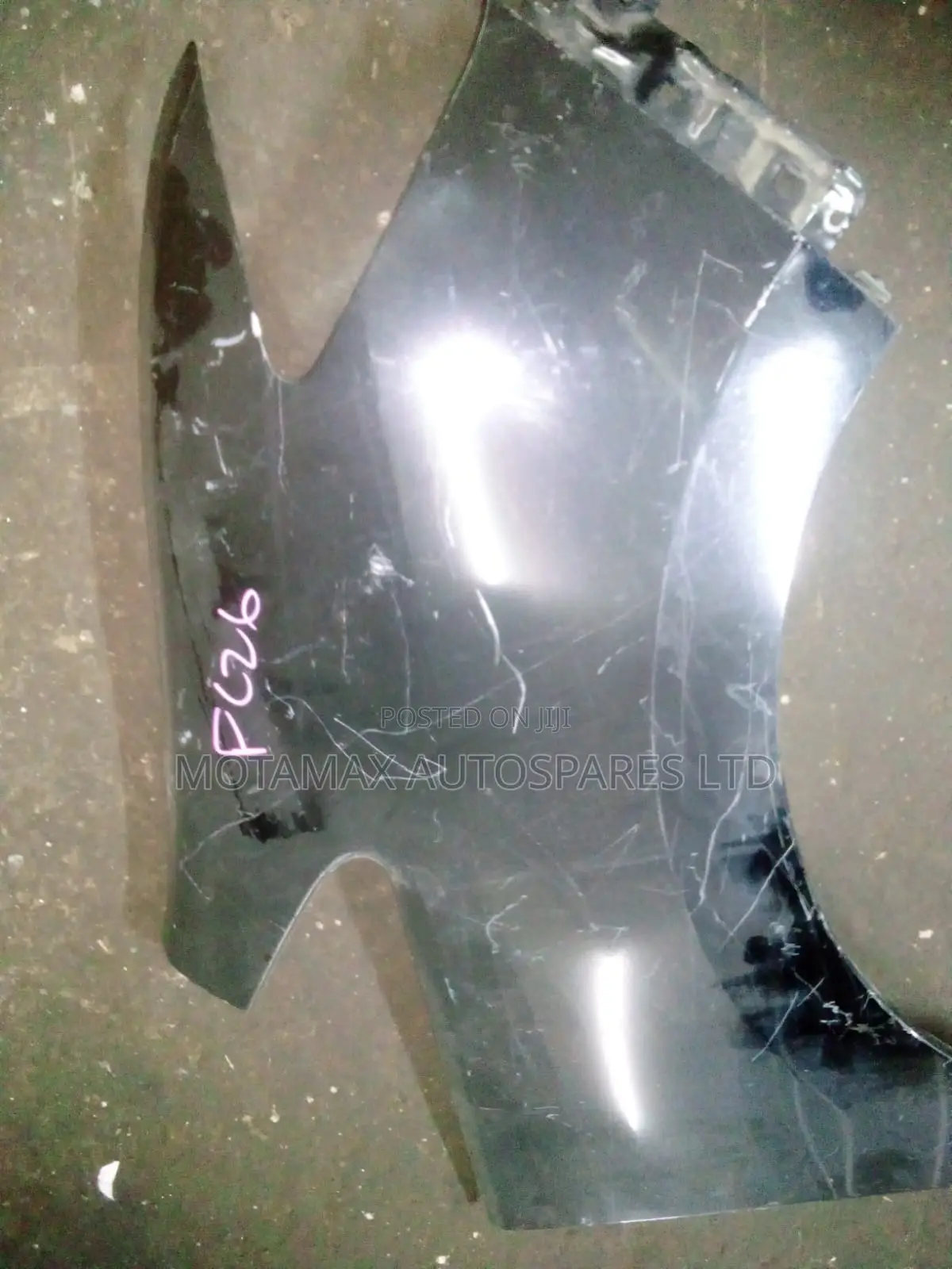 Nissan Serena FC26 Wing