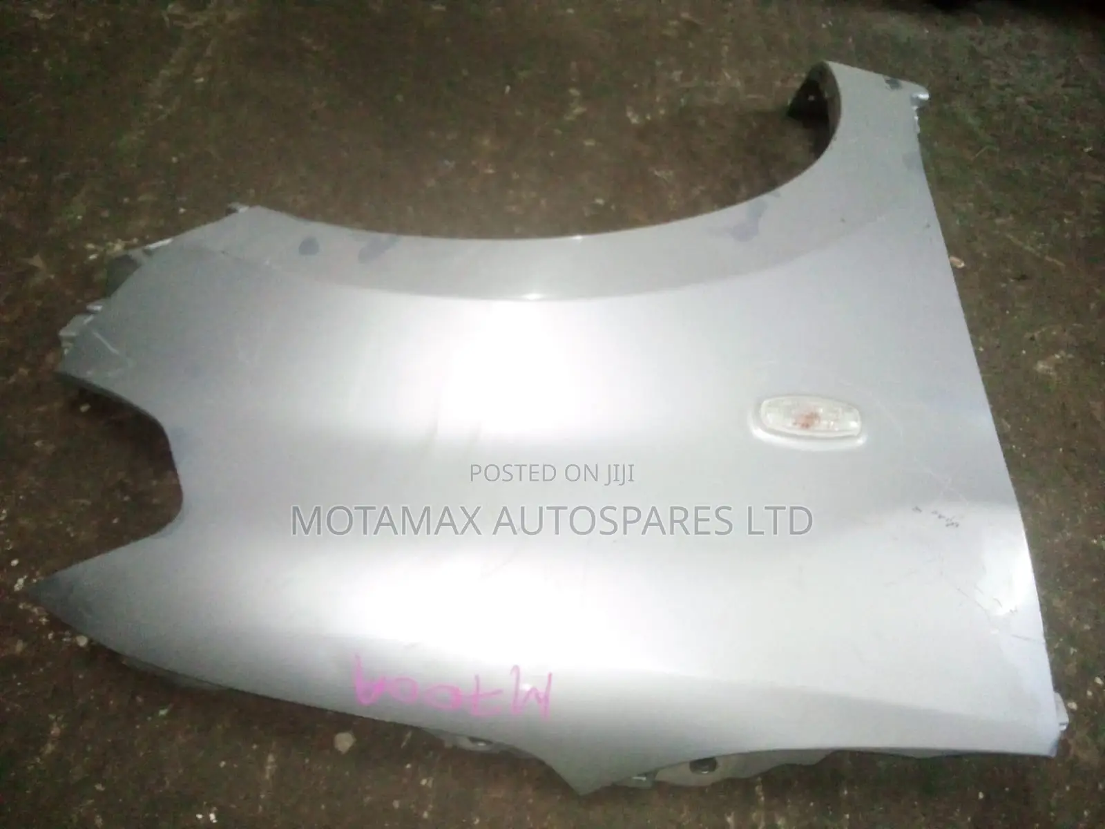 Toyota Passo M700 Wing