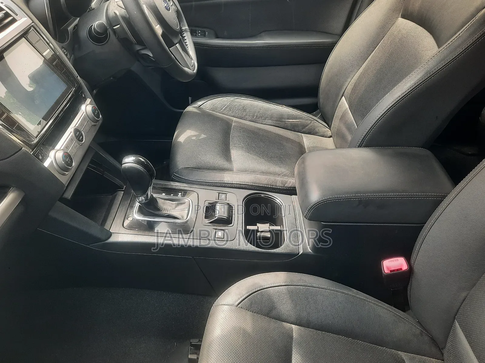 Subaru Outback 2.5i AWD 2016 White