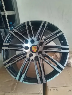 Size 20 Porsche Cayenne