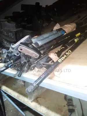 Mazda Demio DJ5FS Tailgate Dampers/Shocks