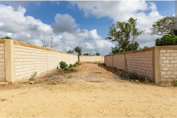 Prime Gated Plots in Diani Next to the Beach - main view