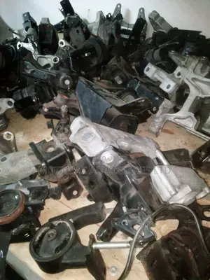 Toyota Fielder/Premio/Axio/Mark X Engine Mountings