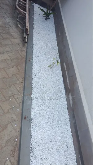 Decorative Pebble Stones Outdoor Decor