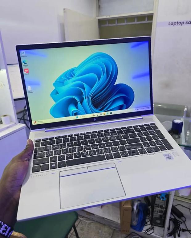 Laptop HP 16GB Intel Core I5 SSD 512GB - thumbnail 2