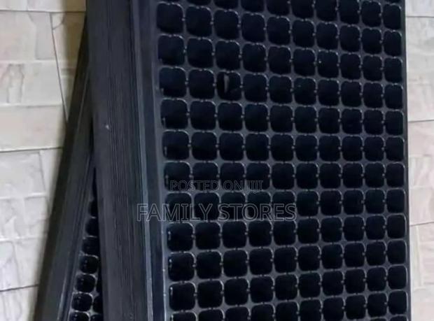 Propagation Trays