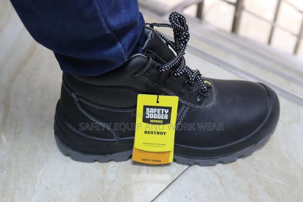 Bestboy Safety Jogger Black In Color