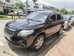 Toyota Vanguard 2012 Black