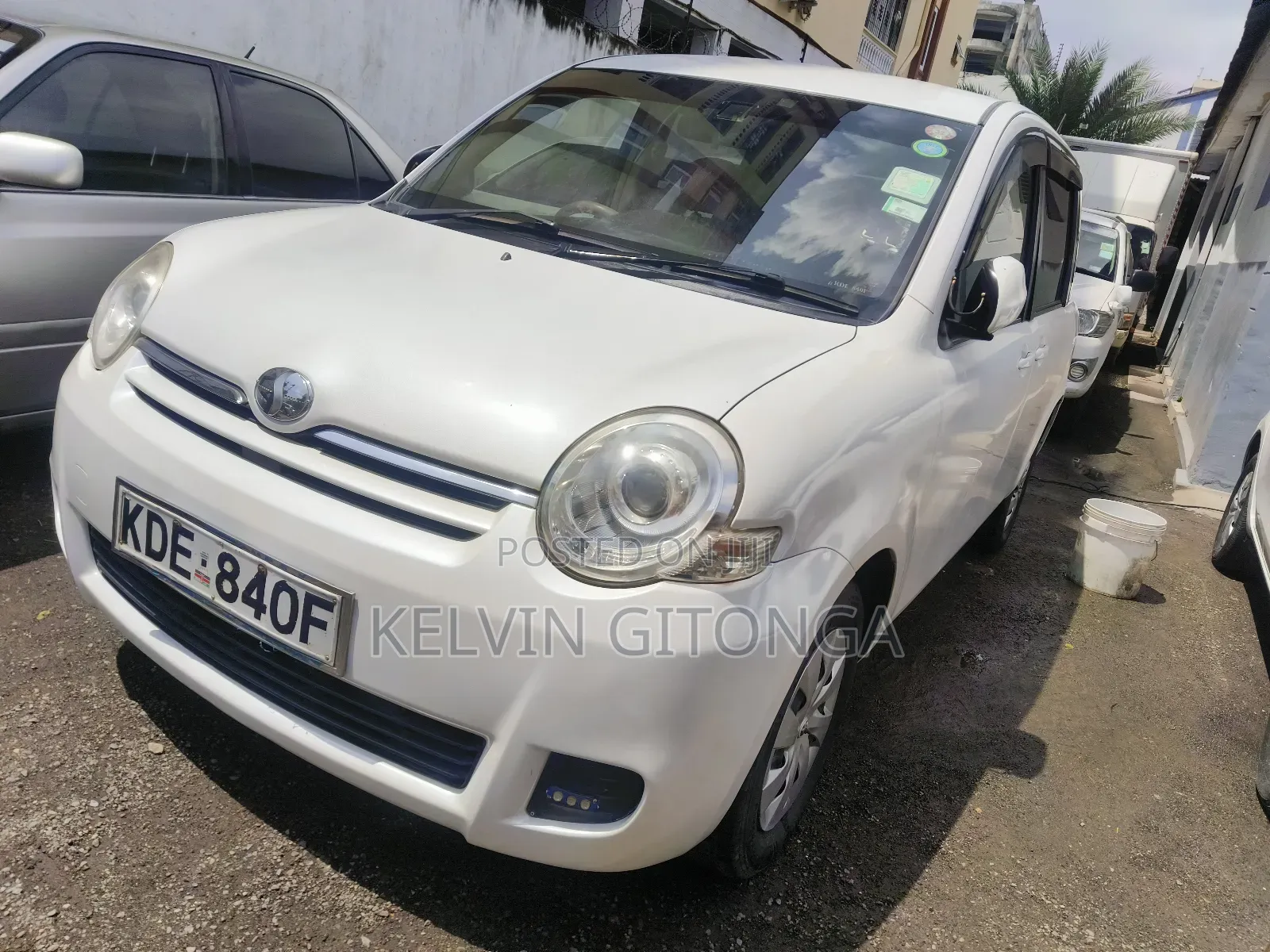Toyota Sienta 2016 White