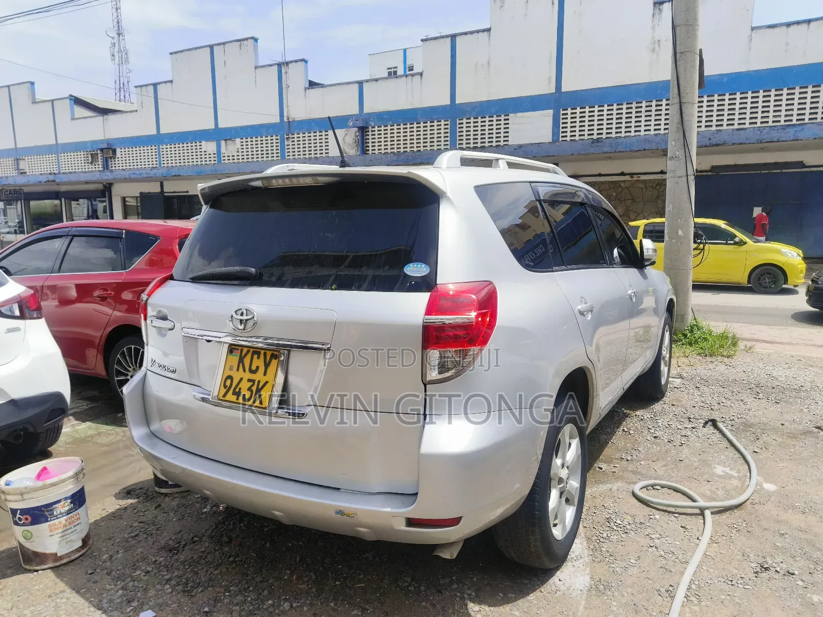 Toyota Vanguard 2013 Silver