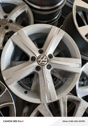 Size 18inch VW Sport Rims