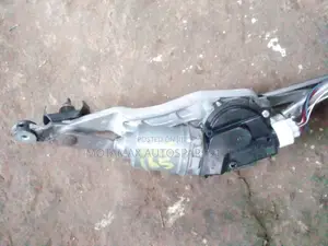 Toyota Fielder NKE165 Wiper Mechanism