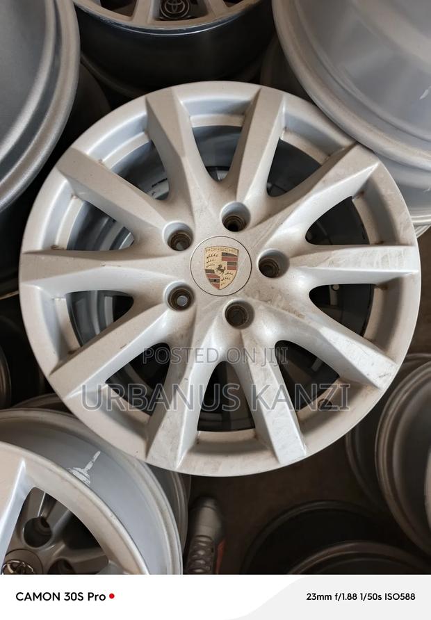 Size 18 Inch Porsche Sport Rims