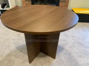 Round Office Conference/ Boardroom Table
