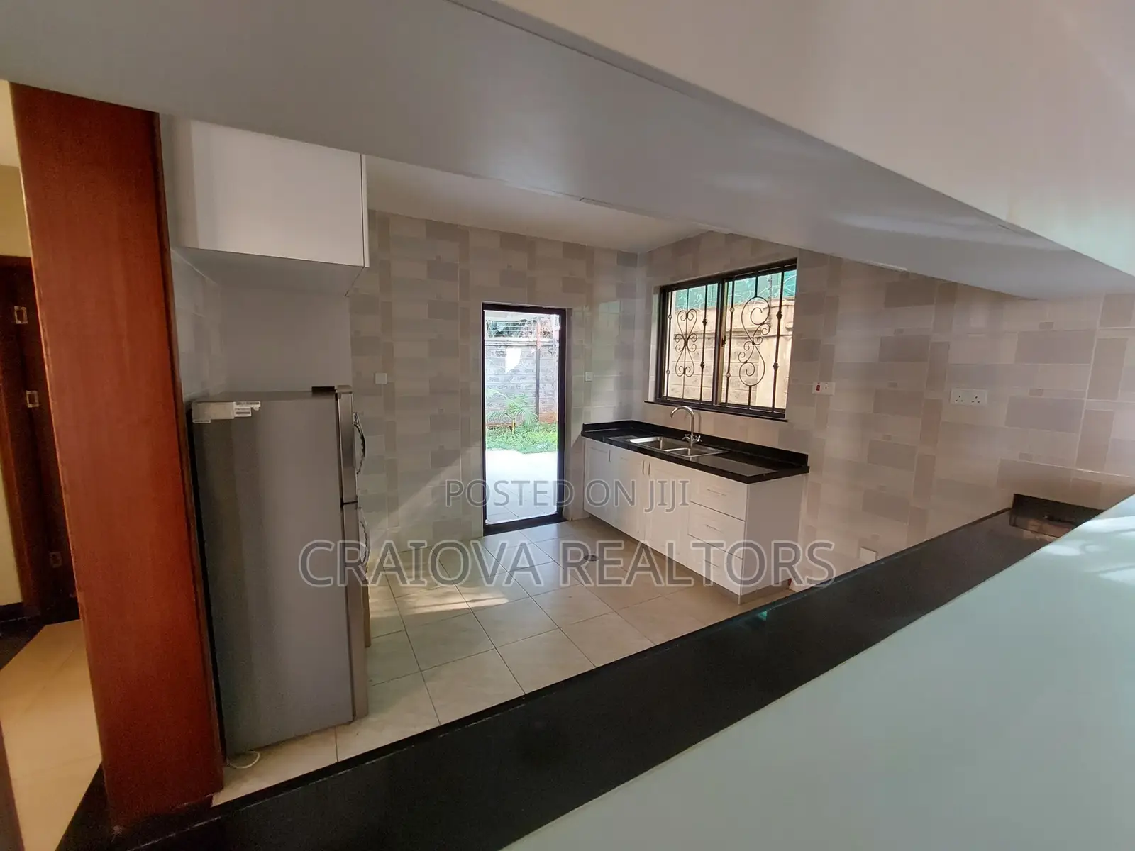 5bdrm Townhouse/Terrace in Lavington for sale