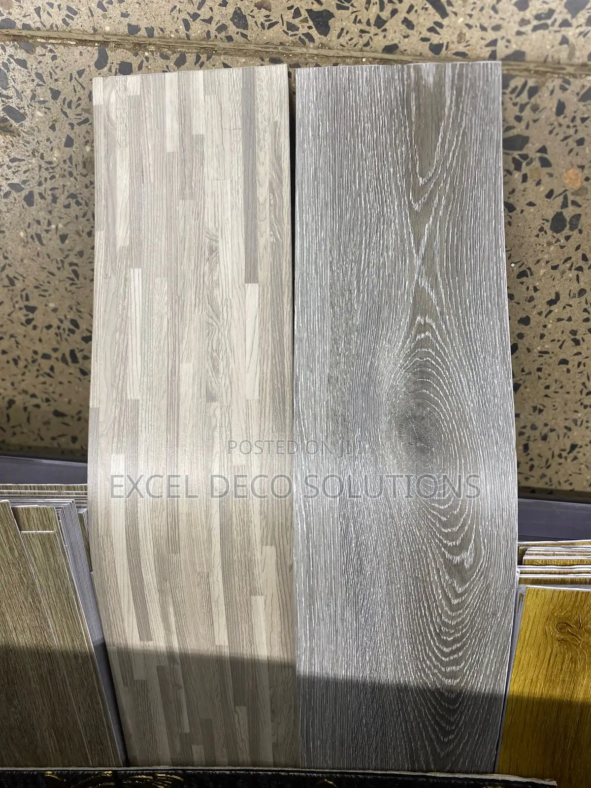 Peel and Stick Floor Planks