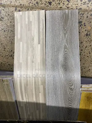 Peel and Stick Floor Planks
