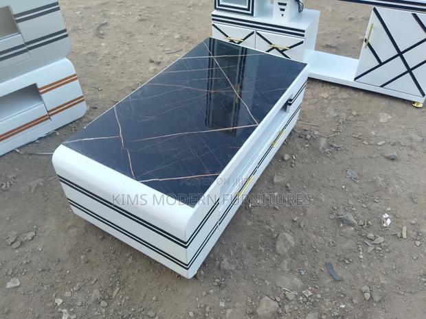 Table Curve White Marble Top Black Double Line - main view