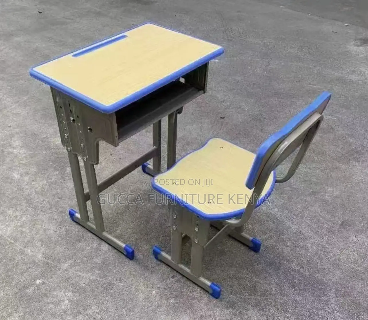 Kids Furniture:Modern Plastic Adjustable Kids Desk and Chair