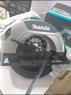 9" Makita Circular Saw 2200w