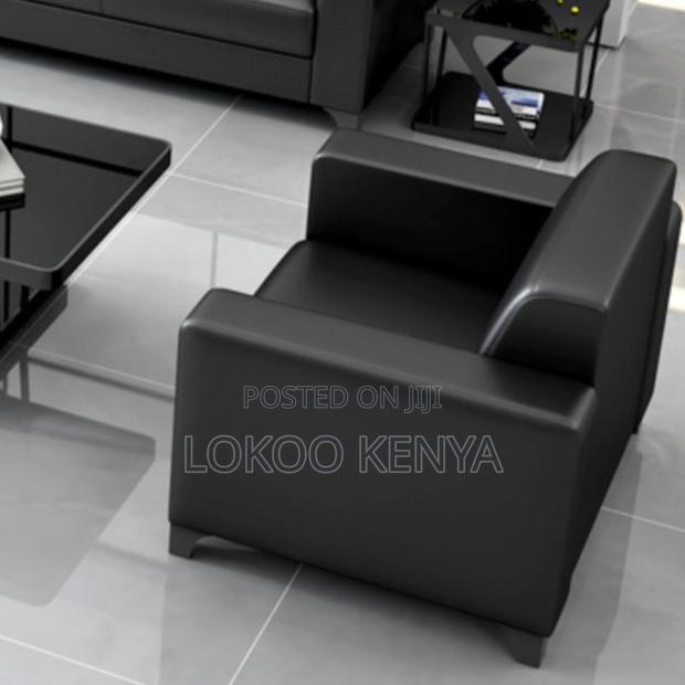 Office Sofa: Black Standard Office Sofa - thumbnail 3