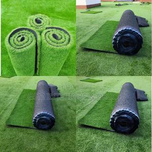 Artifacial Green Grass Carpet Rolls - thumbnail 2