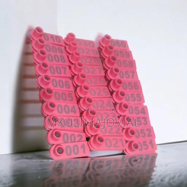 Distinguishable Slim Ear Tags for Sheep Goats