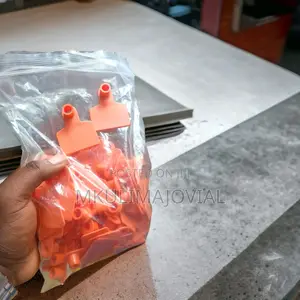 100pcs One-Piece Cattle Ear Tags Blank Plastic Livestock