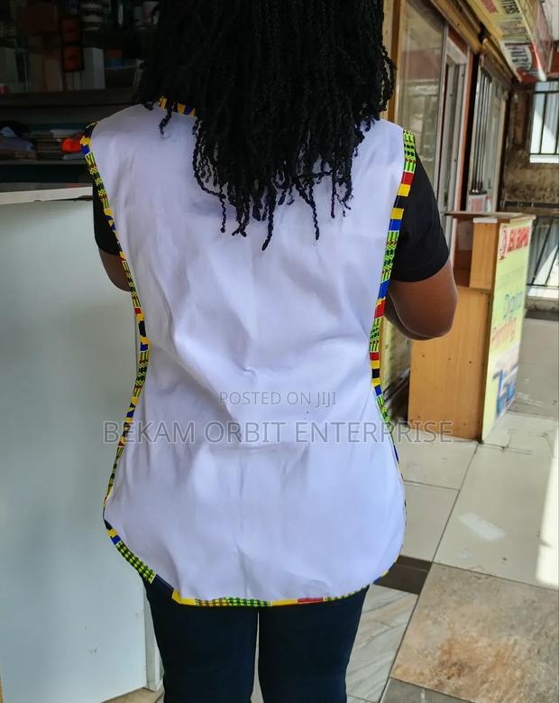 Classy Twill Double Sided Bib Apron - thumbnail 2