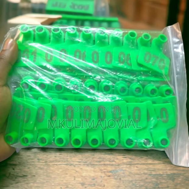100 PCS Ear Tags 1-100 Numbered - main view