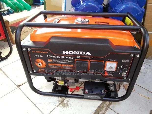 Honda 6.5kva Petrol Generator Key Start UK Technology - main view
