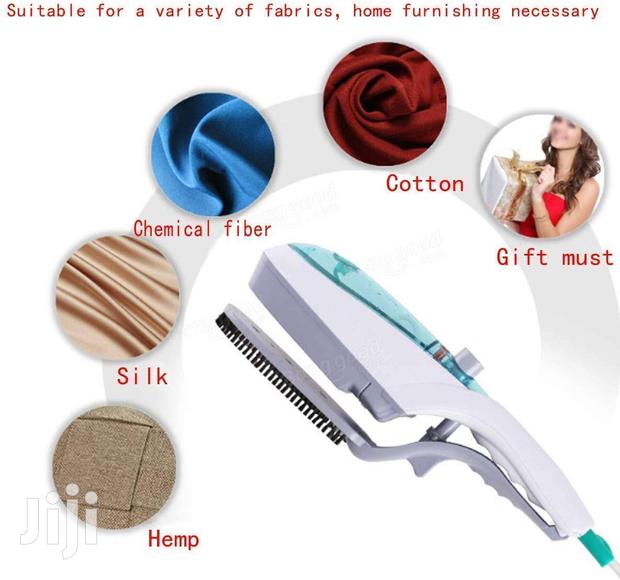 Portable Handheld Garment Steamer - thumbnail 6