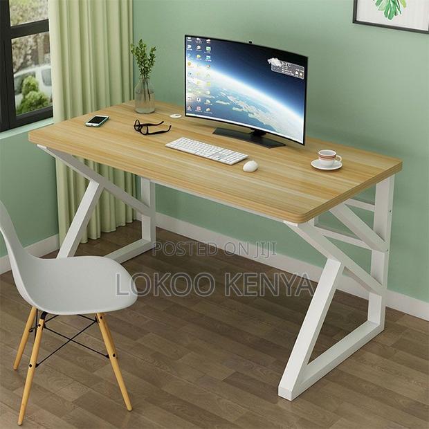 Office Desk: Modern Computer Writing Desk - main view