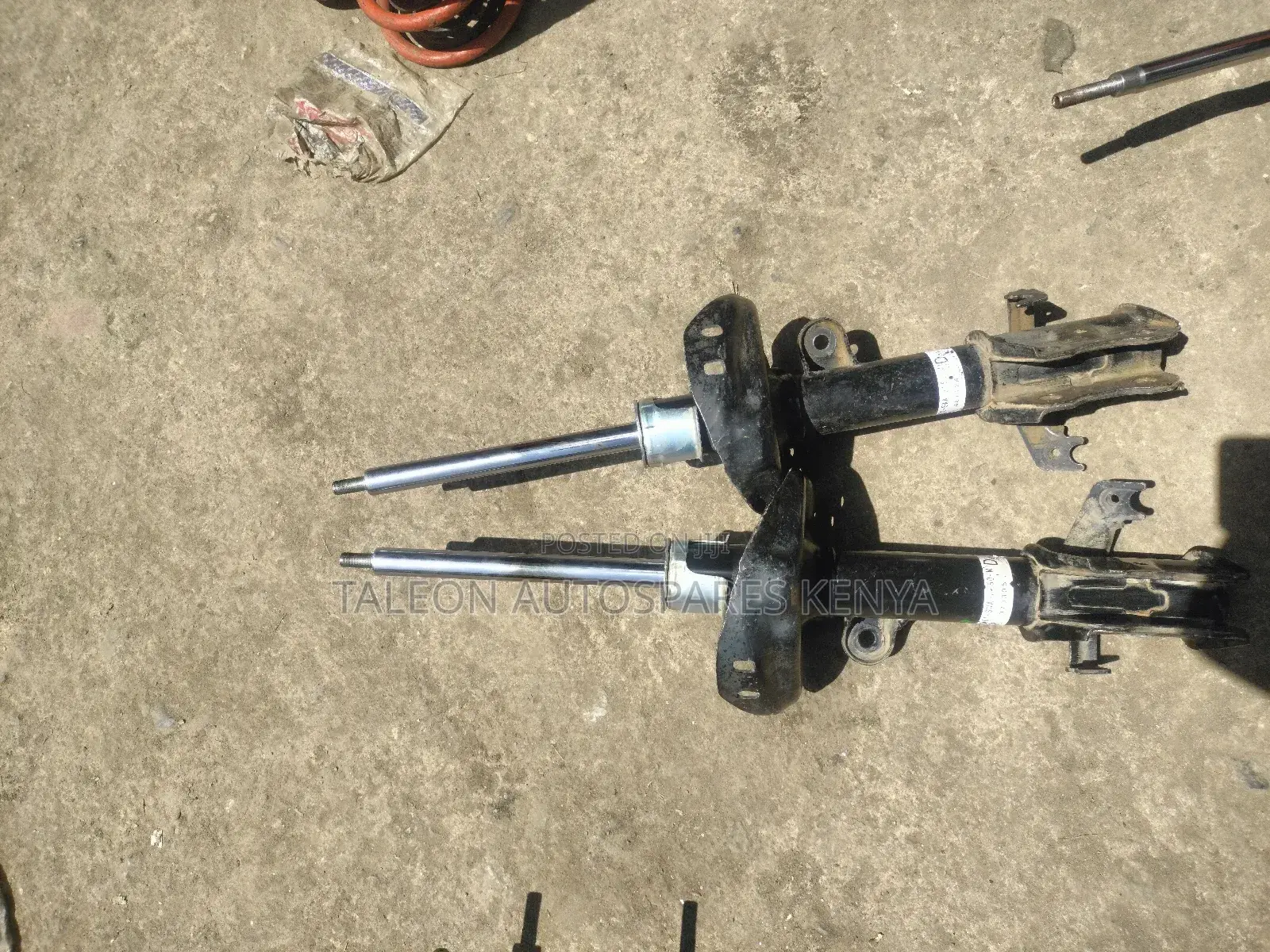 CRV Honda Re4 Front Shocks