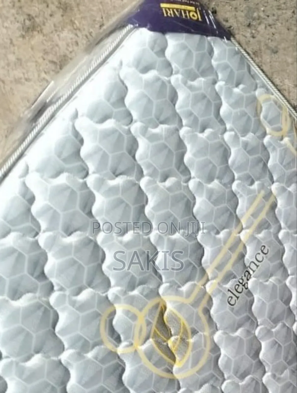 Luxury For Less! Johari 4 X 6 X 8 Heavy Duty Quilted Fibre Mattress