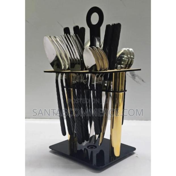 24 Pieces Golden Cutlery Set