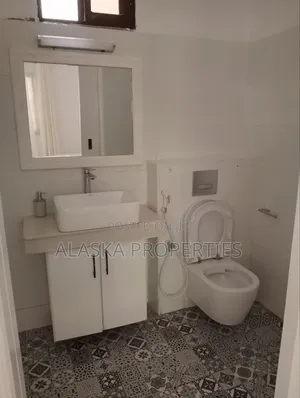 Furnished Studio Apartment to Let in Nyali Links Road.