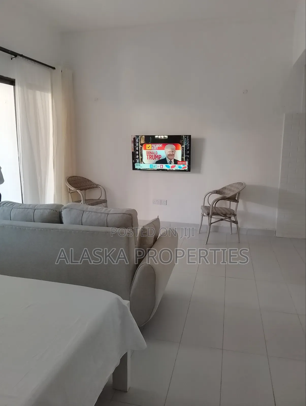 Furnished Studio Apartment to Let in Nyali Links Road.