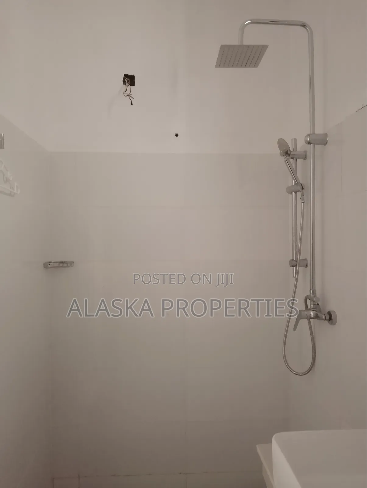 Furnished Studio Apartment to Let in Nyali Links Road.