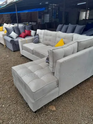 Coner Seat Coach Cream
