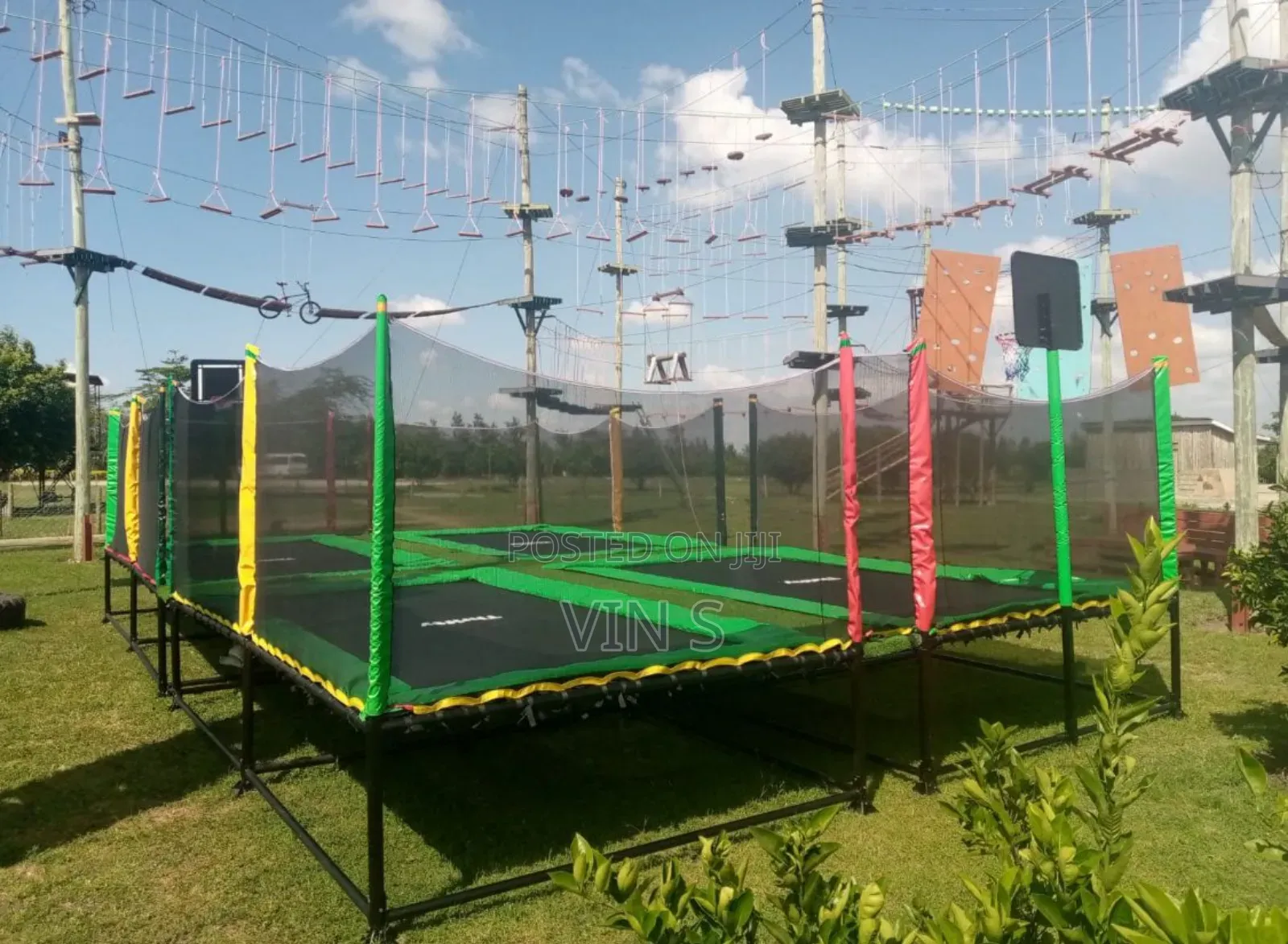 Trampolines/Trampólines,Trampolînes~Trãmpolines*Trámpolines