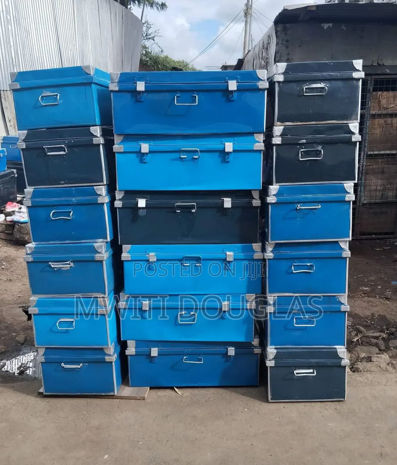All Sizes Metallic Boxes 
