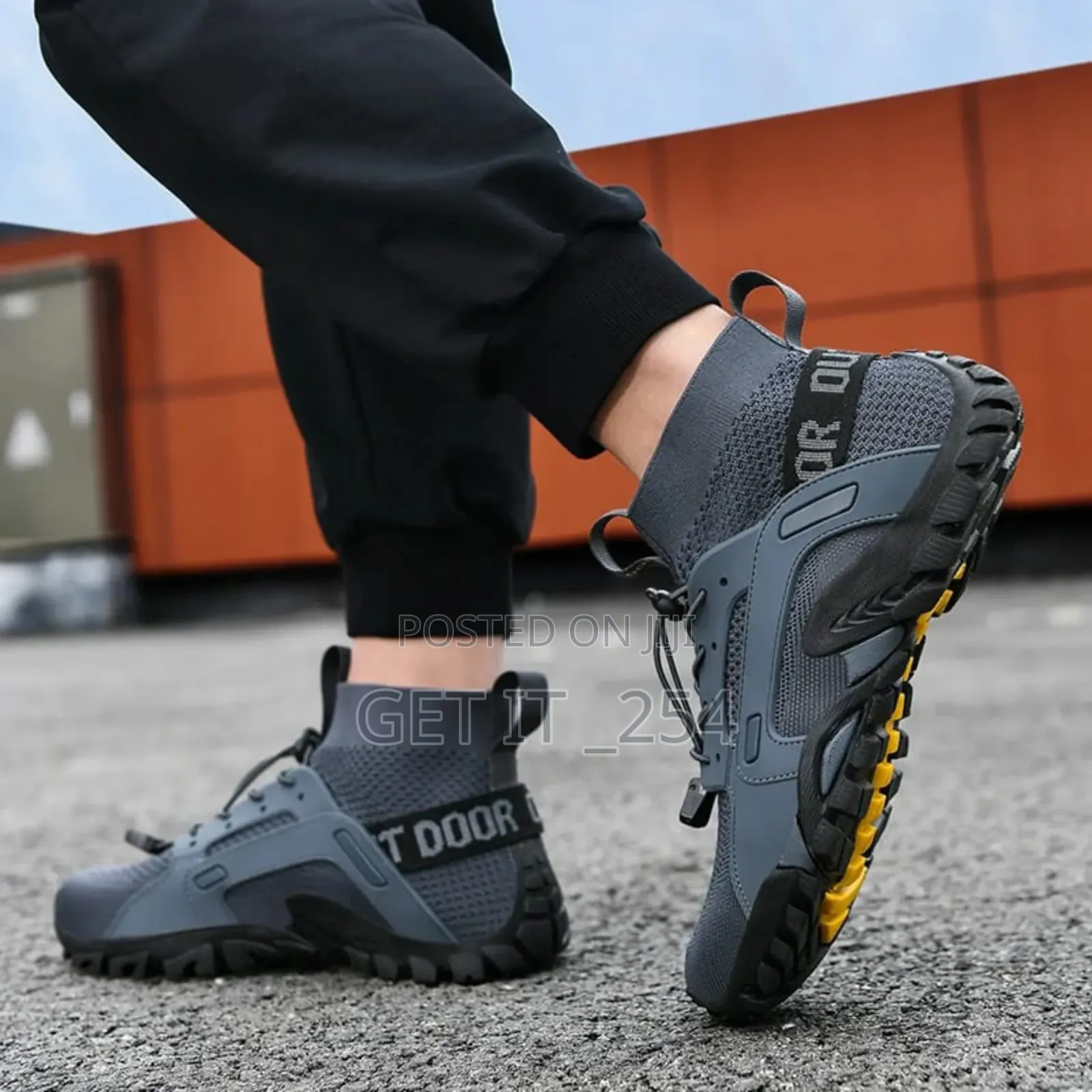 Breathable Sneakers Fully Restocked 37-47