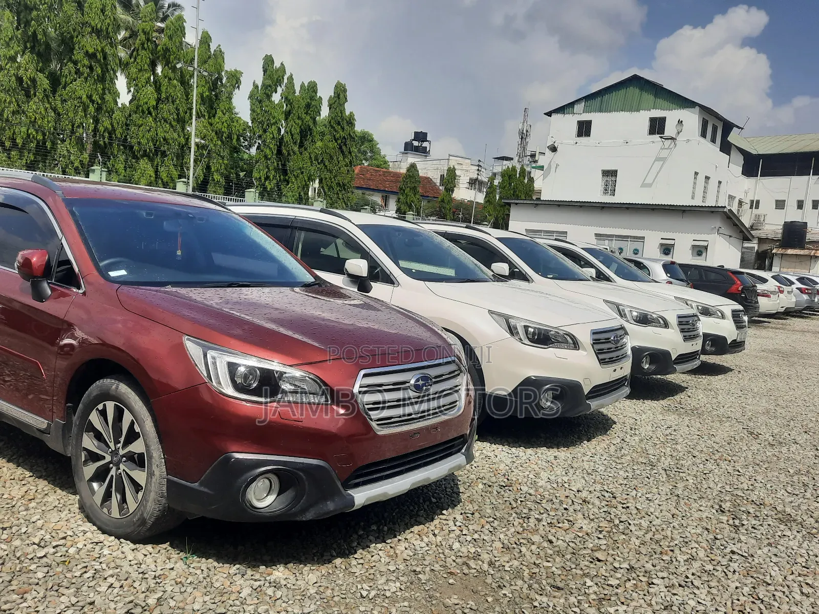 Subaru Outback 2.5i AWD 2016 Red