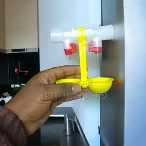 Poultry Nipple Ball Drinkers Water Line Double Cup