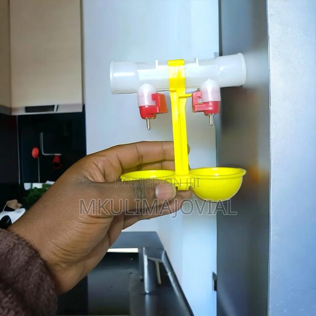 Poultry Nipple Ball Drinkers Water Line Double Cup