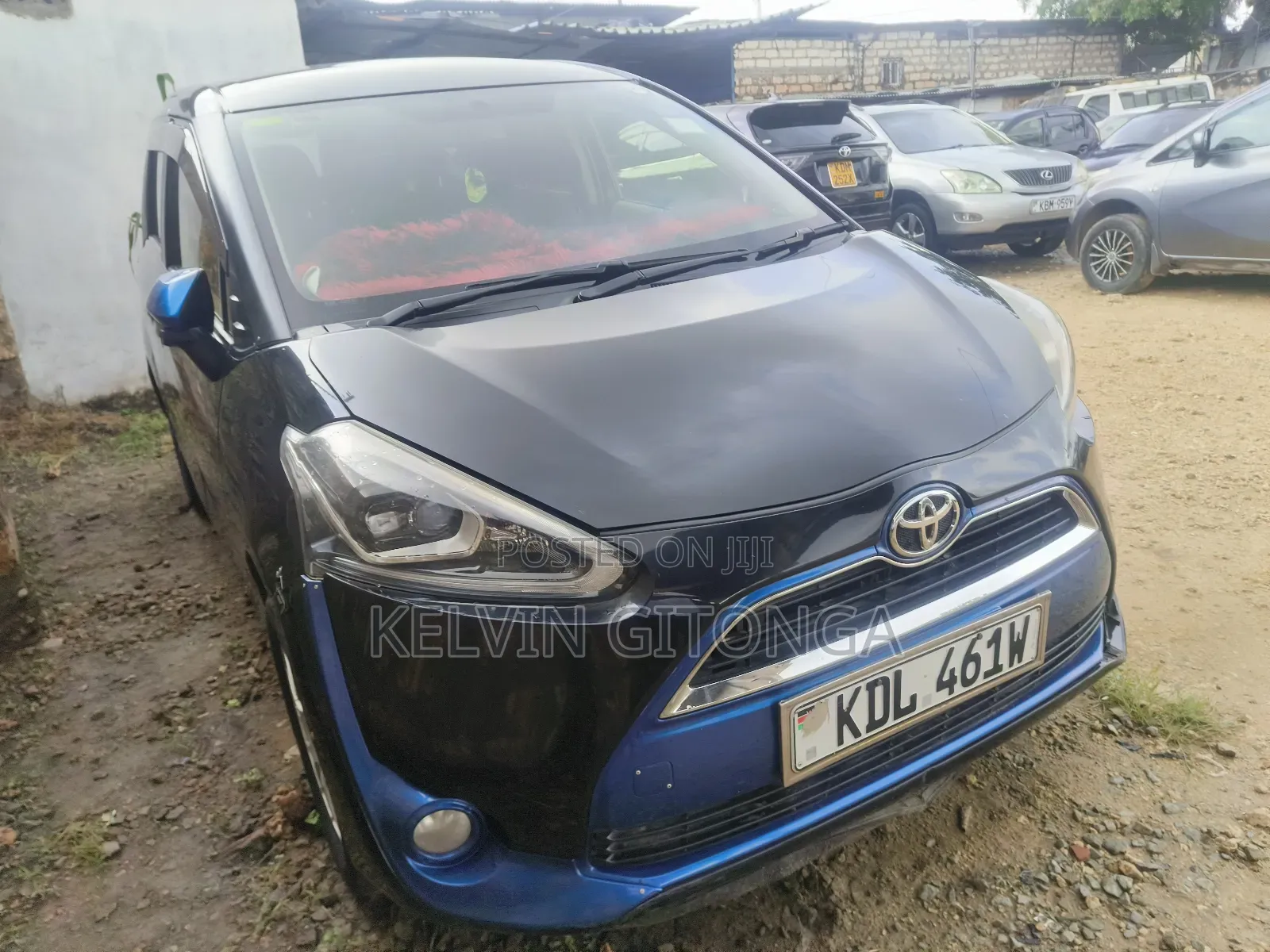 Toyota Sienta 2017 Black